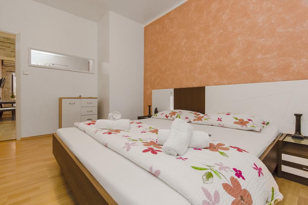 Apartments Maky & Dino Vodice Zimmer foto